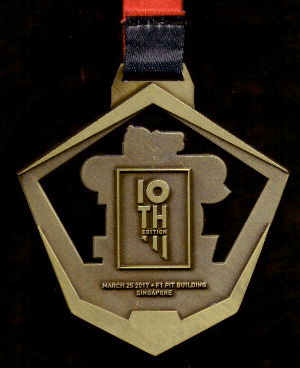 10. Sundwown Marathon Singapur - Finisher Medaille