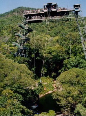 Bungy Jump in Cairns, Australien